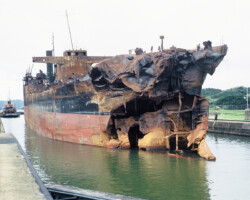 (From <a href="https://www.czimages.com/CZMemories/Photos/photoof1117.htm"target="_blank" rel="noopener noreferrer">Canal Zone Images</a>)